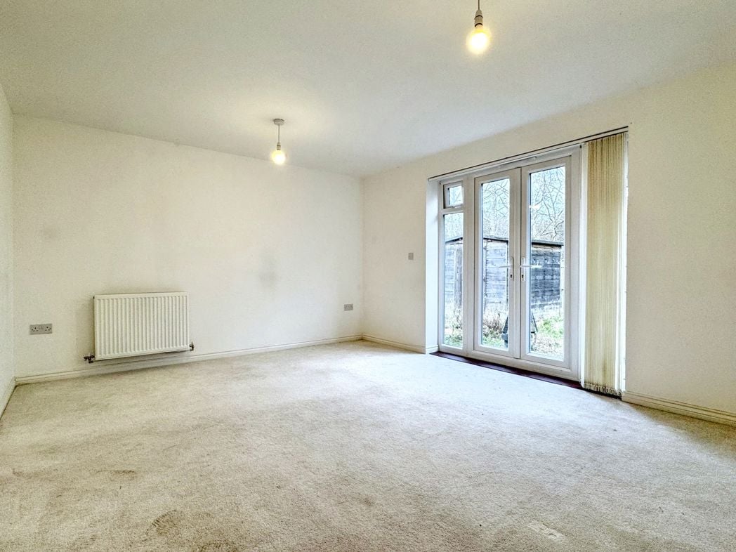 Property image 7 of 23