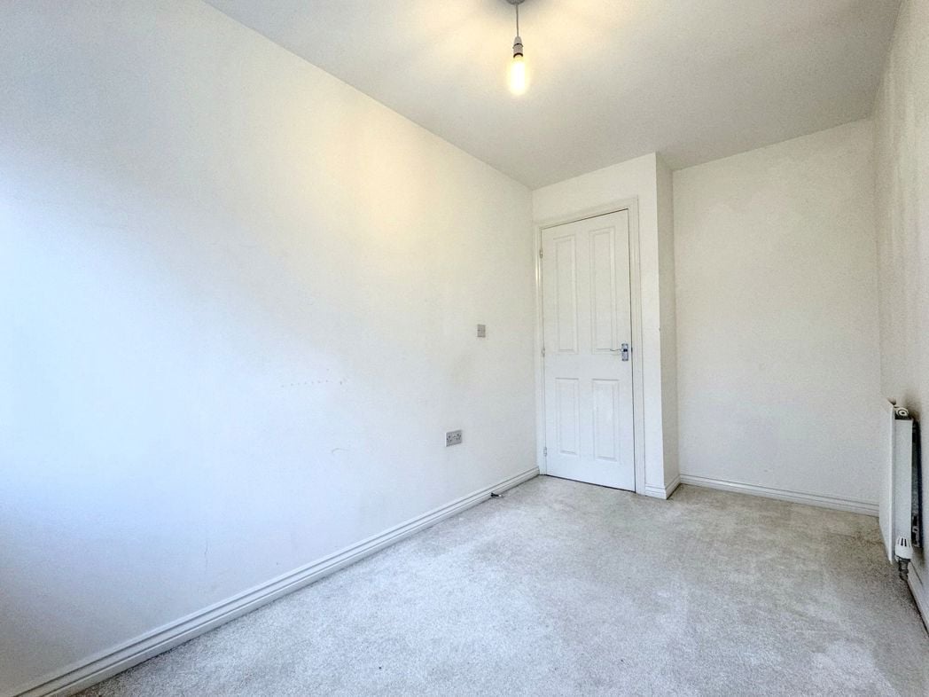 Property image 15 of 23