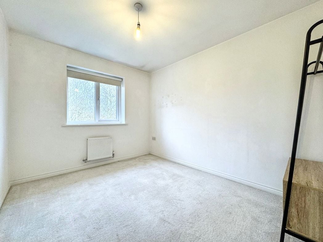 Property image 13 of 23