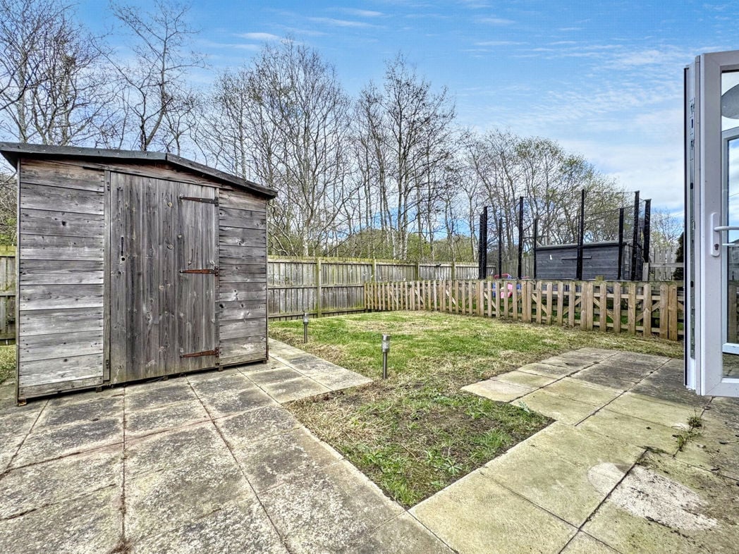 Property image 18 of 23