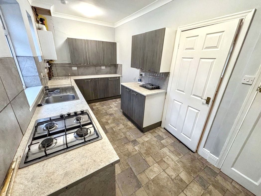 Property image 3 of 7