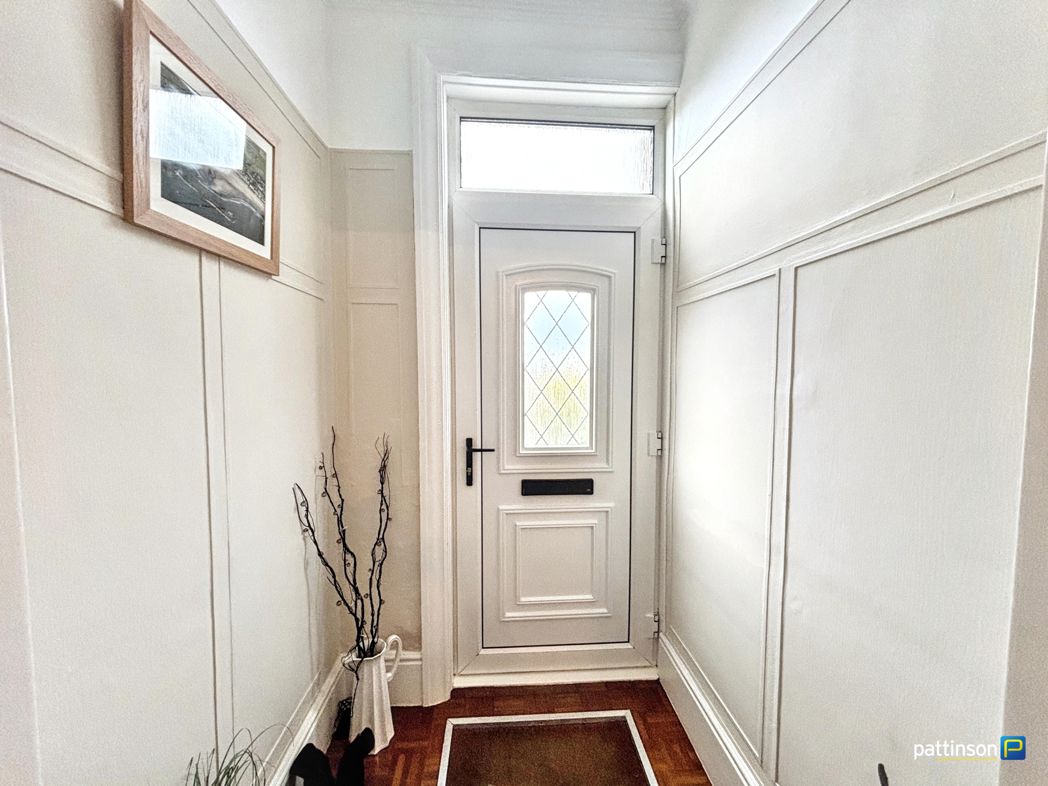 Property image 4 of 18