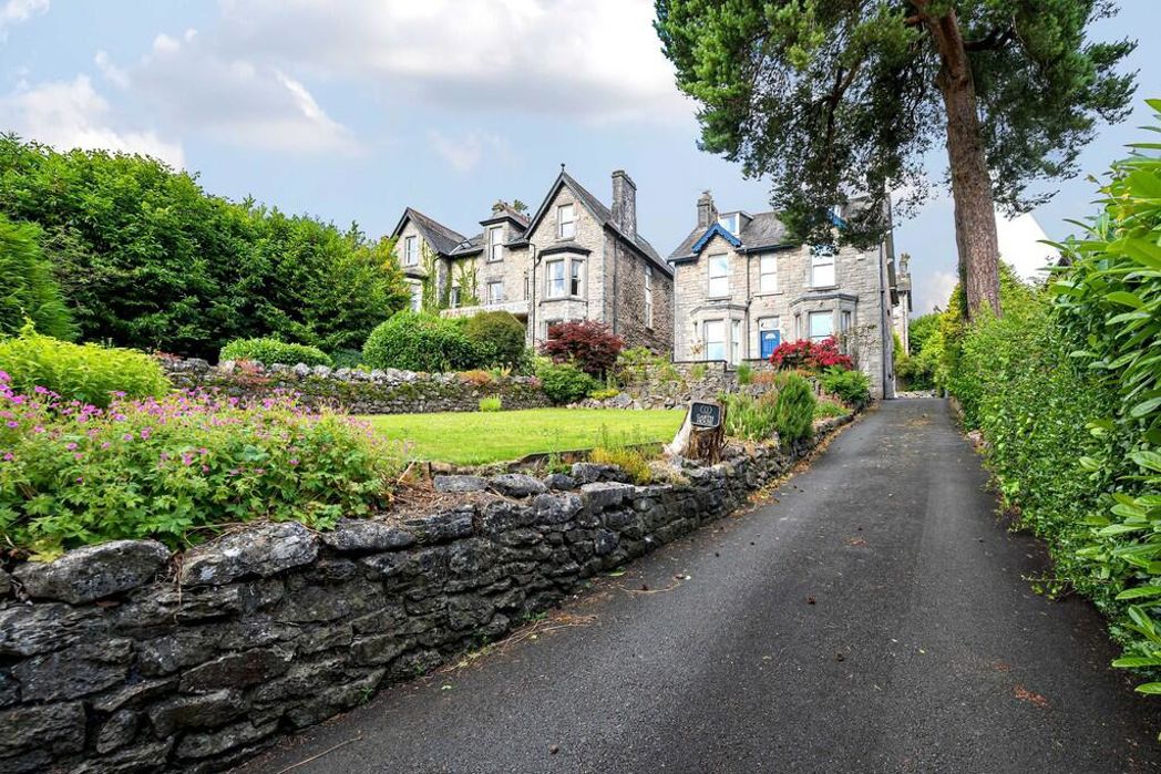 Garth House, Grange-Over-Sands, Cumbria, LA11 7HD