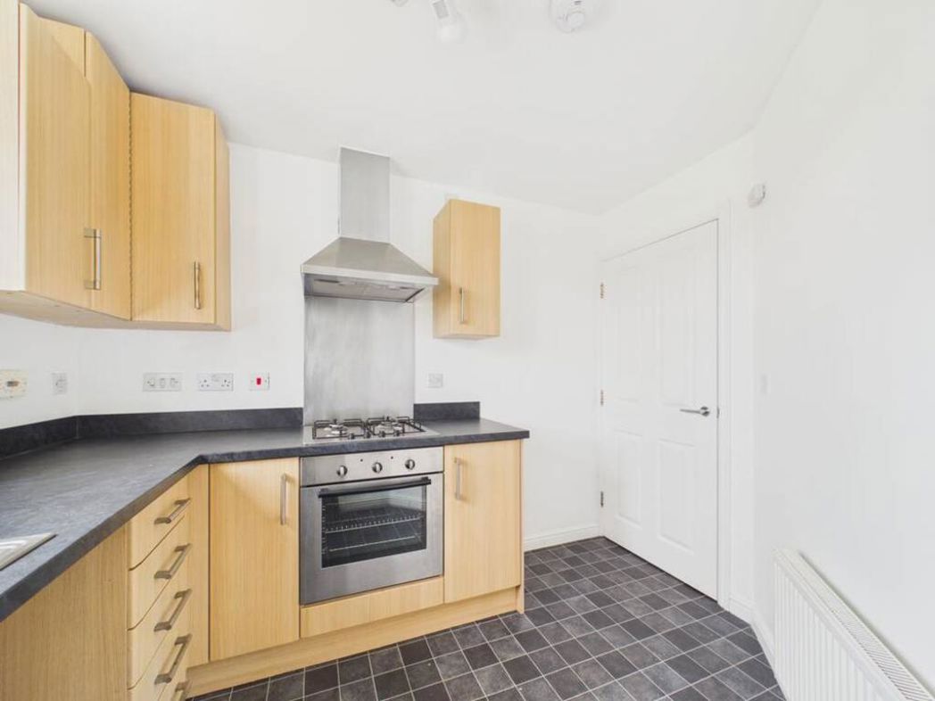 Property image 14 of 19
