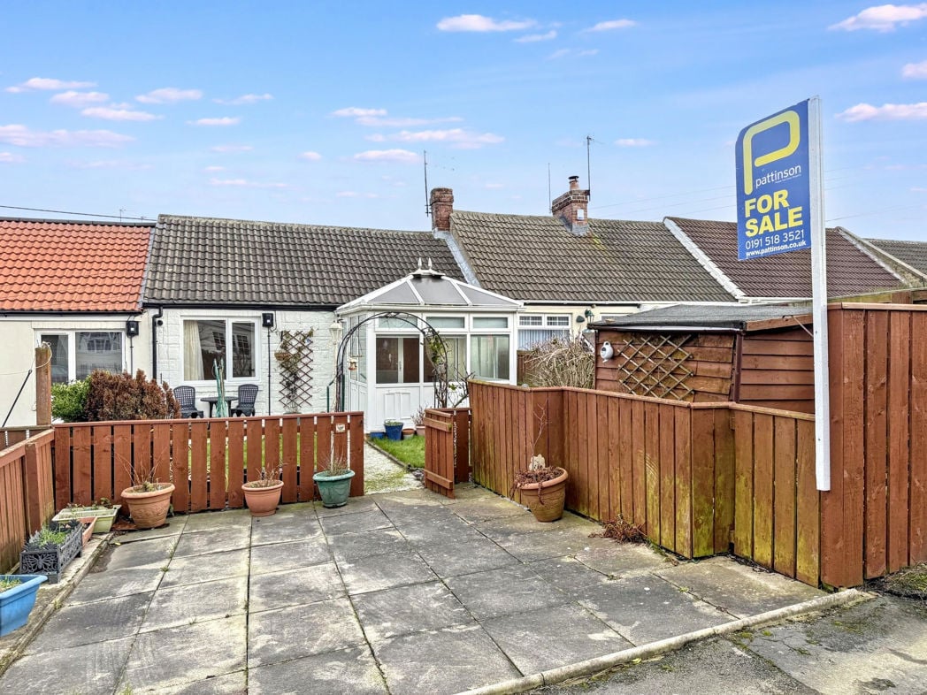 Property image 1 of 18