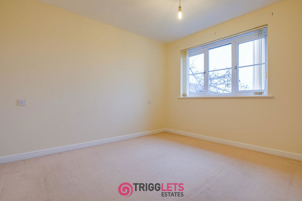 Property image 8 of 20