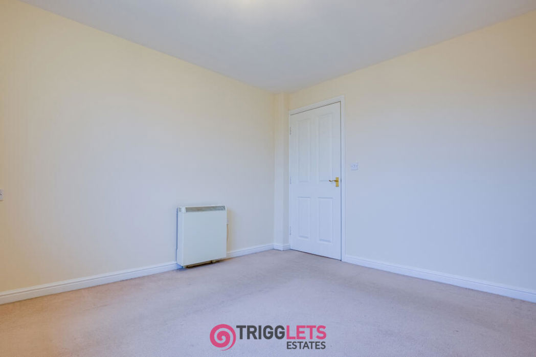 Property image 10 of 20
