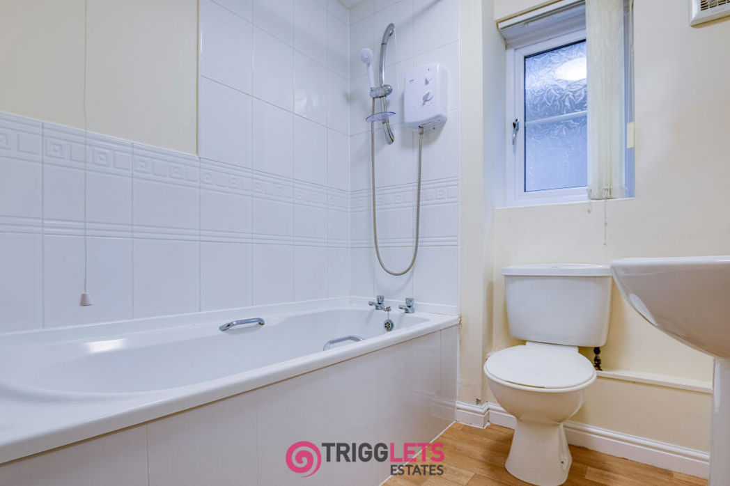 Property image 14 of 20