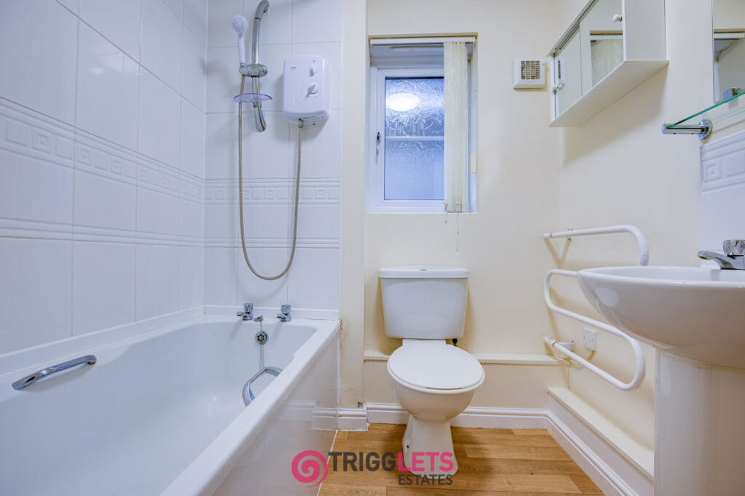 Property image 15 of 20