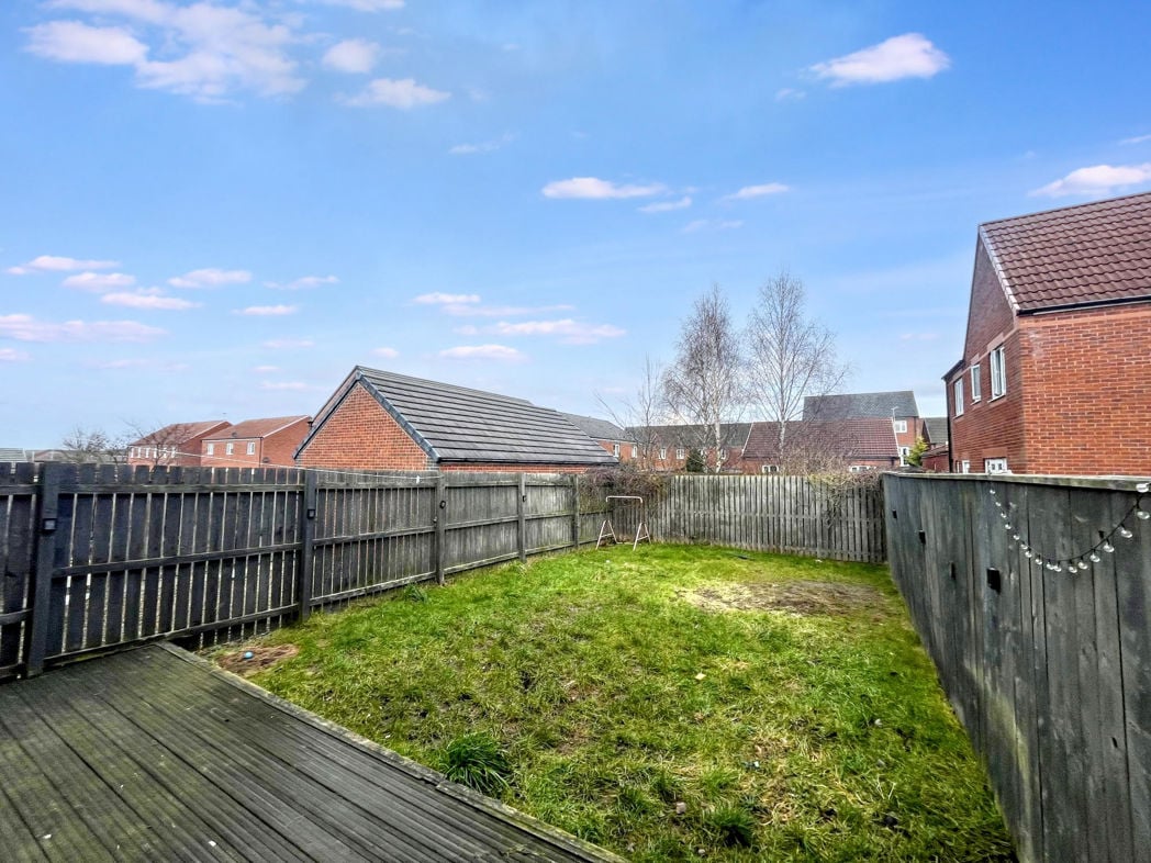 Property image 11 of 11