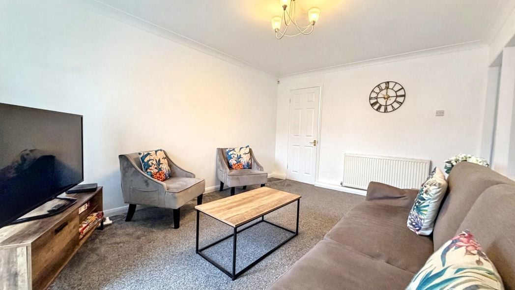 Property image 3 of 8