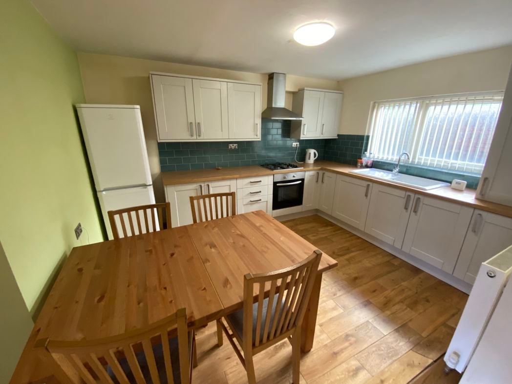 Property image 3 of 5