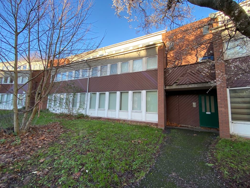 Property image 1 of 5