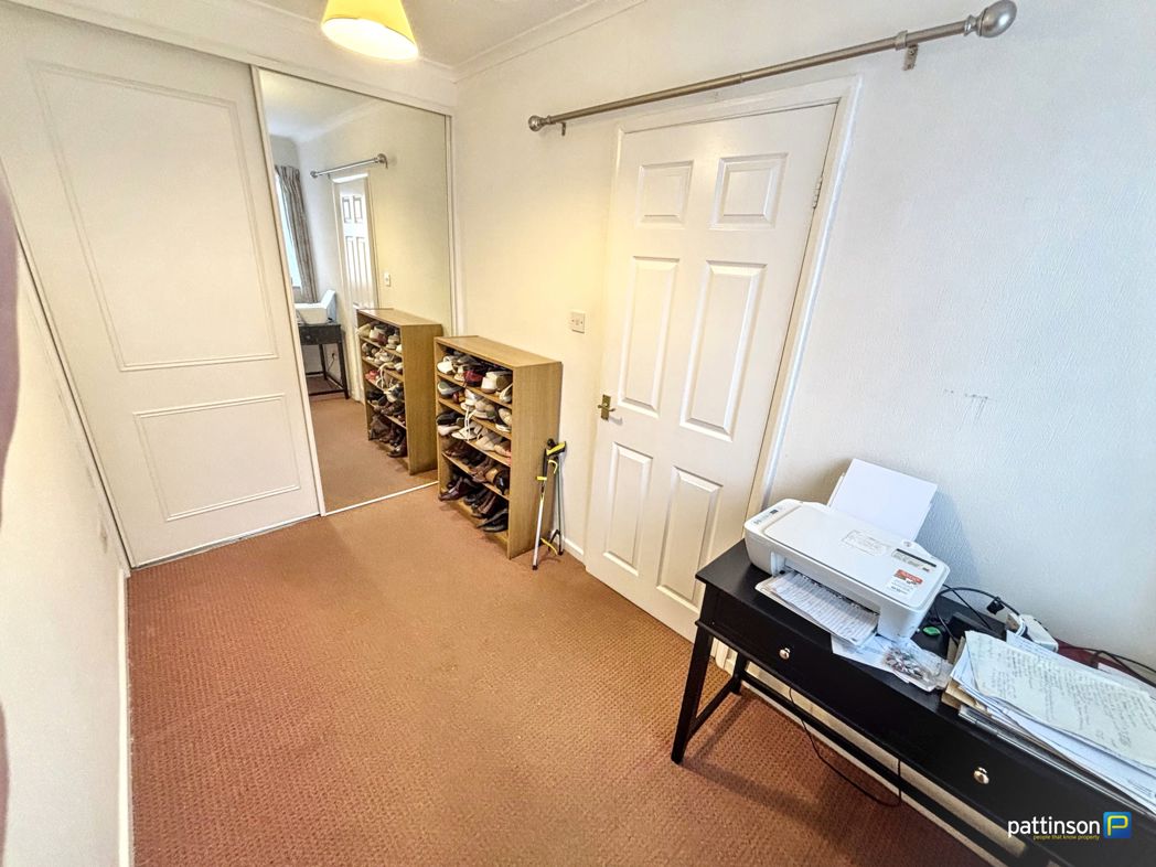 Property image 7 of 21