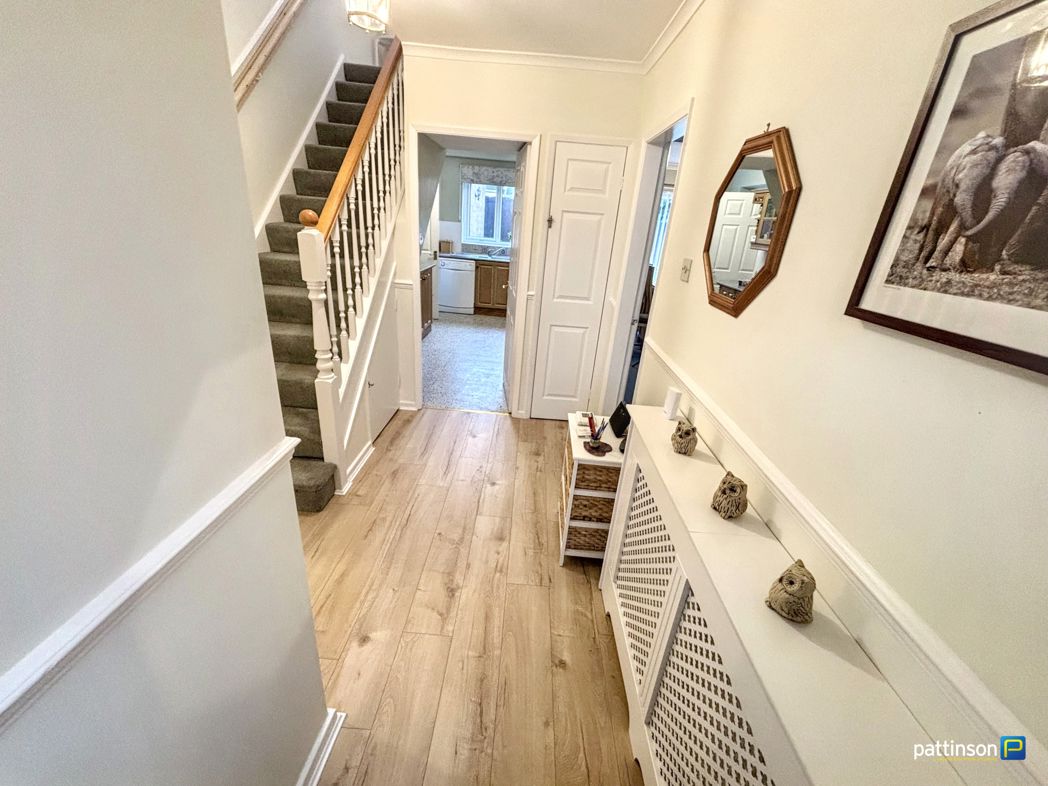 Property image 4 of 21