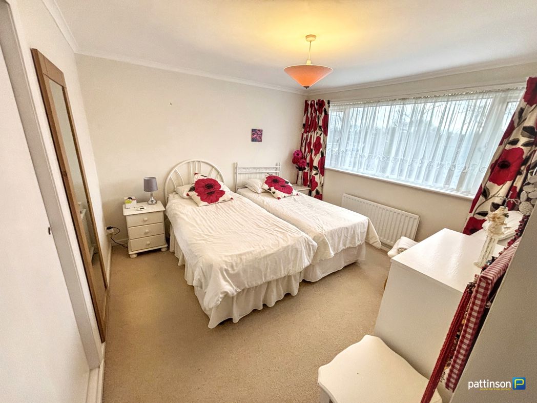 Property image 13 of 21