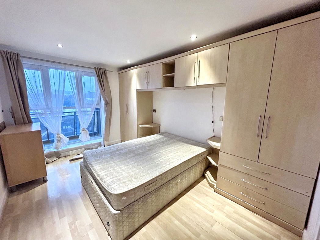 Property image 5 of 8