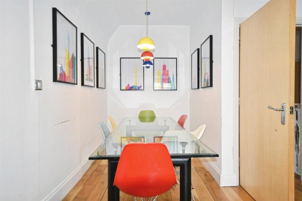 Property image 6 of 15