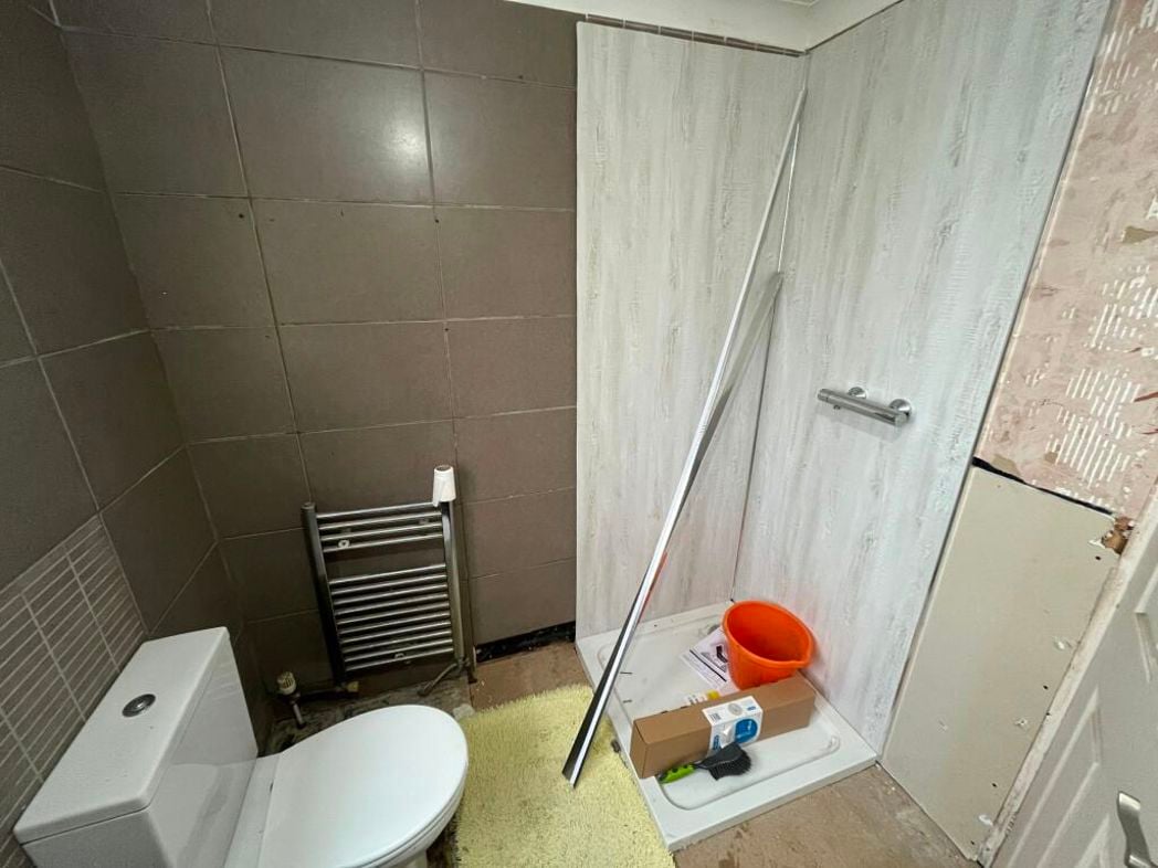 Property image 10 of 24
