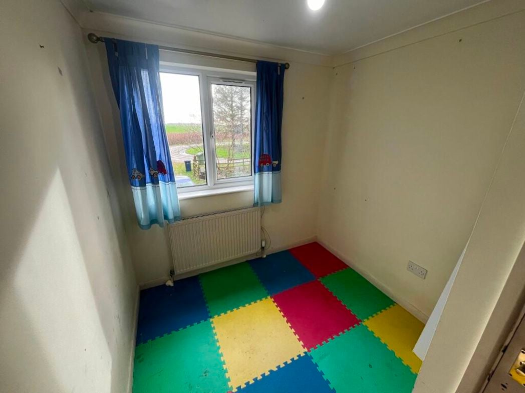 Property image 16 of 24