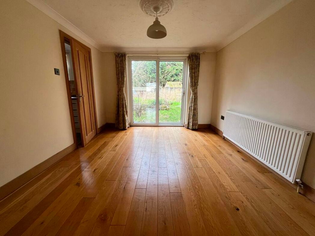 Property image 8 of 24