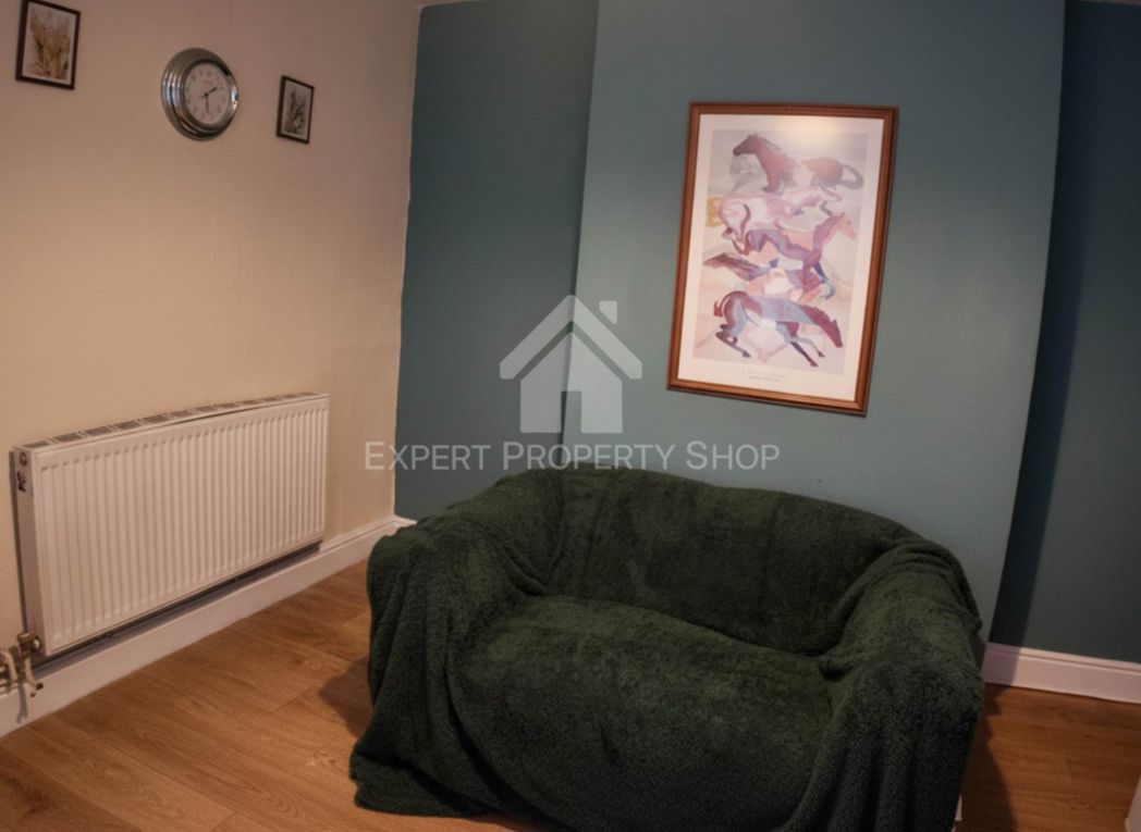 62, Grantham, Lincolnshire, NG31 6SN