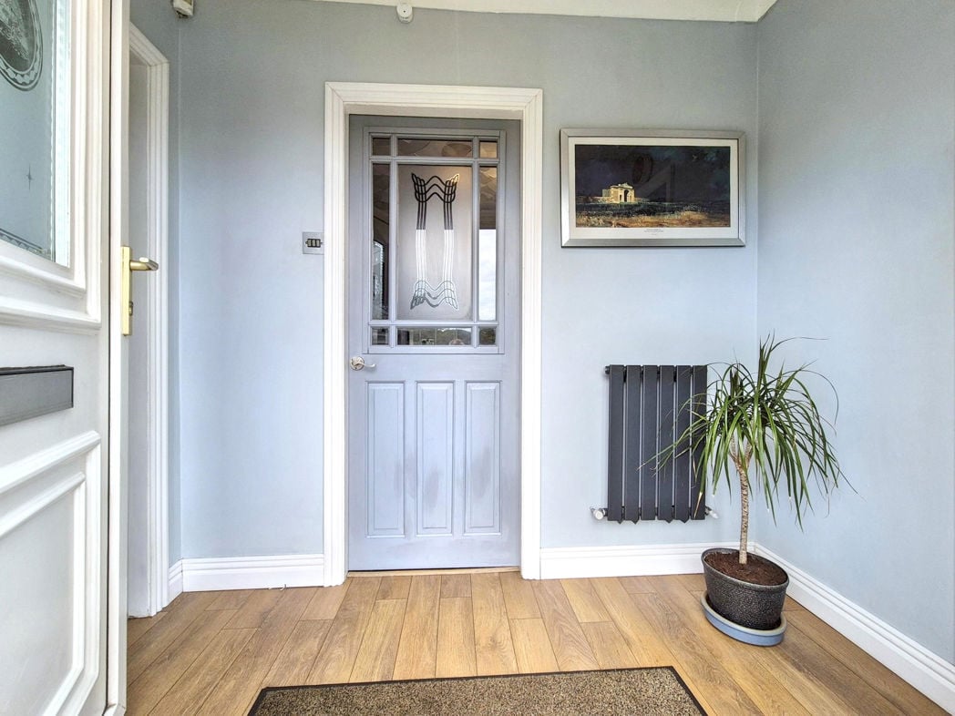 Entrance/Hallway