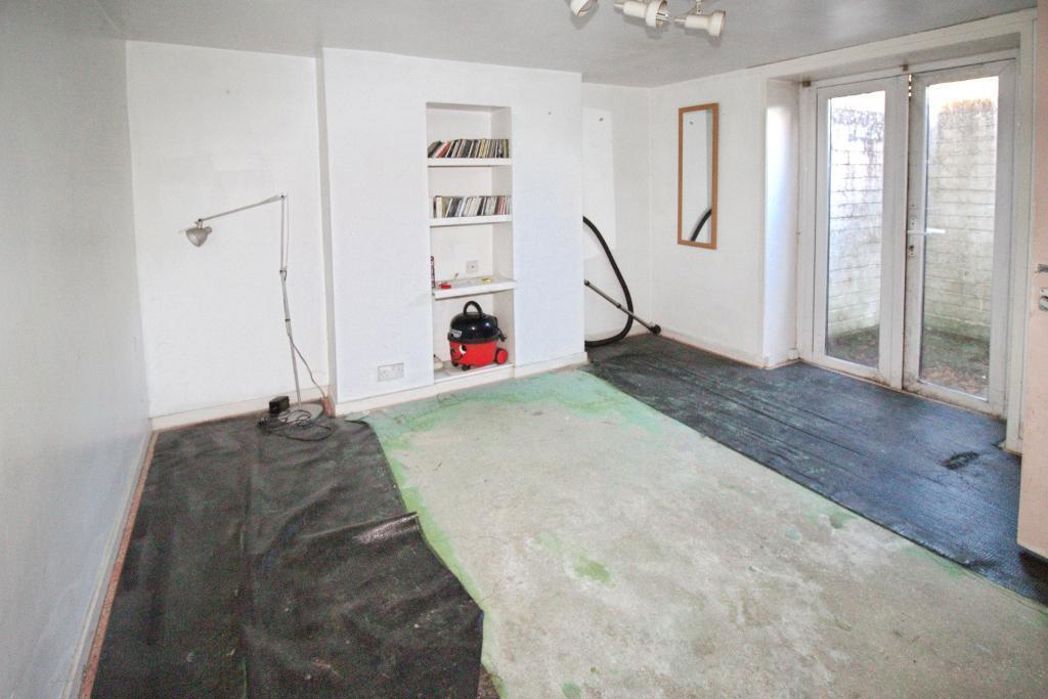 Property image 6 of 14