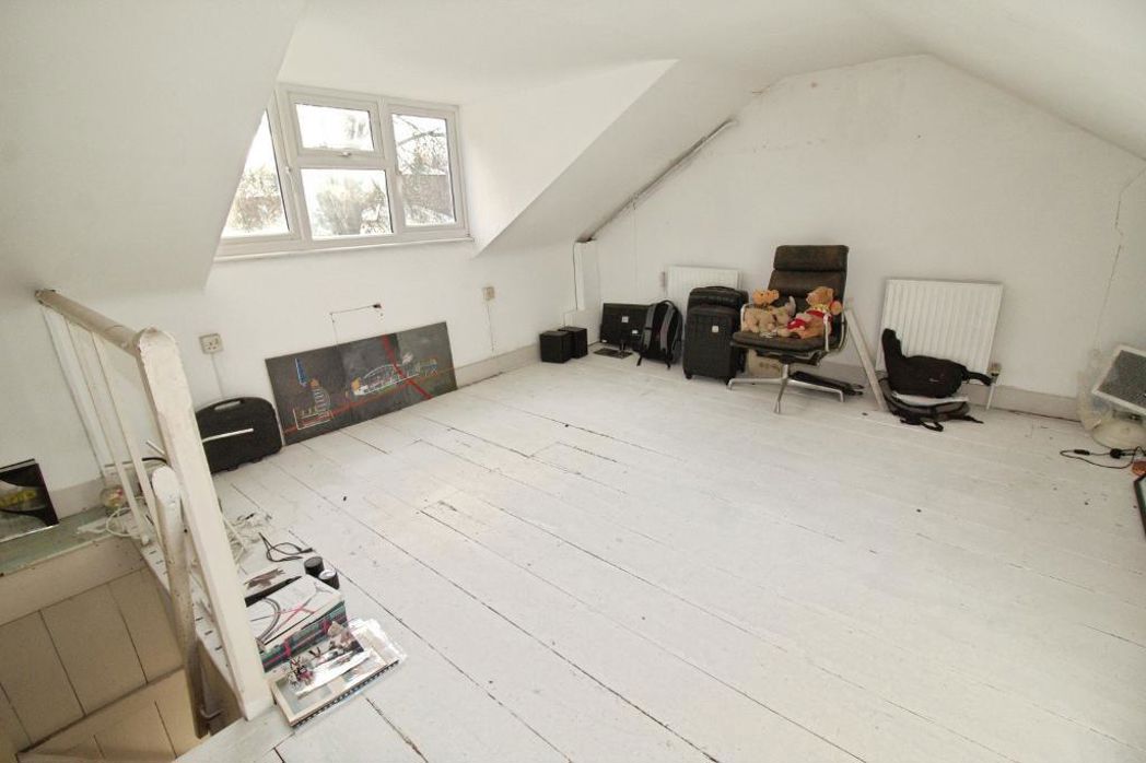 Property image 10 of 14