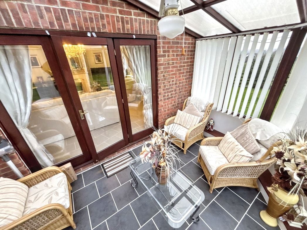 Property image 8 of 21