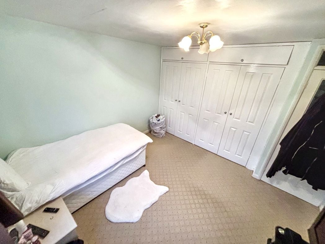 Property image 15 of 21