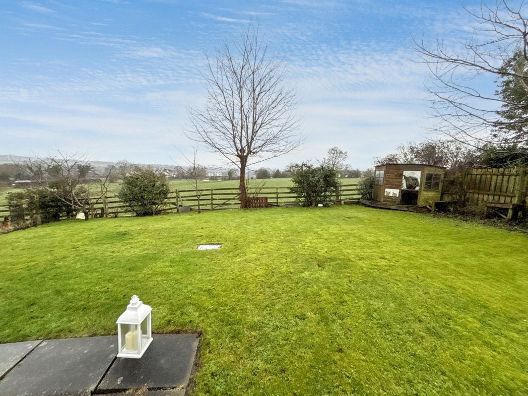 Property image 18 of 21