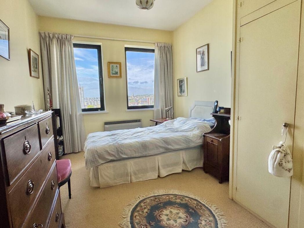 Property image 10 of 15