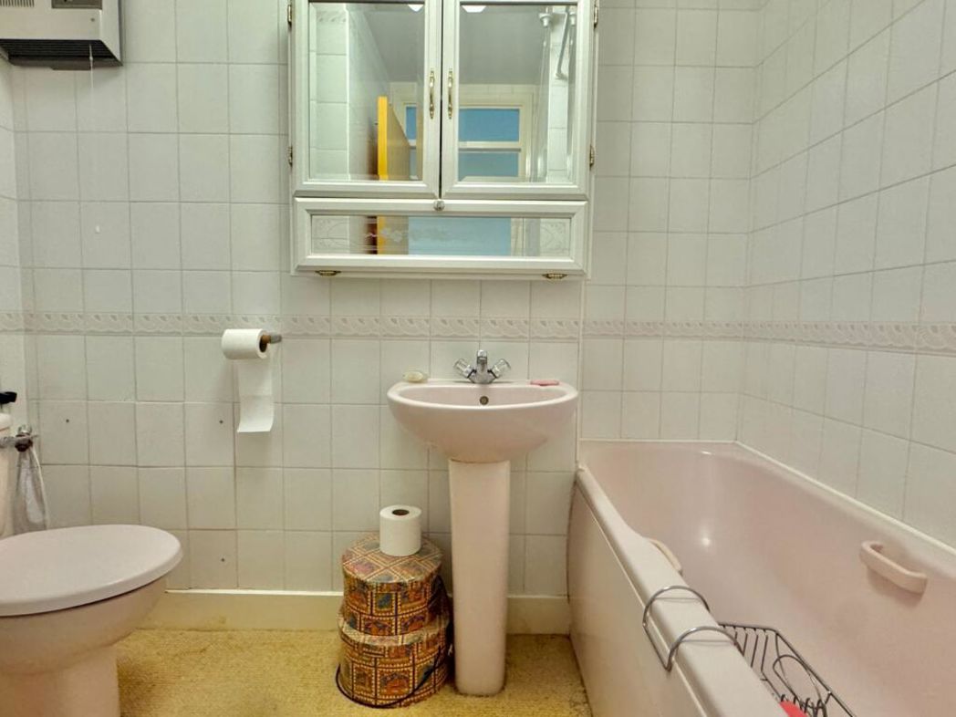 Property image 12 of 15