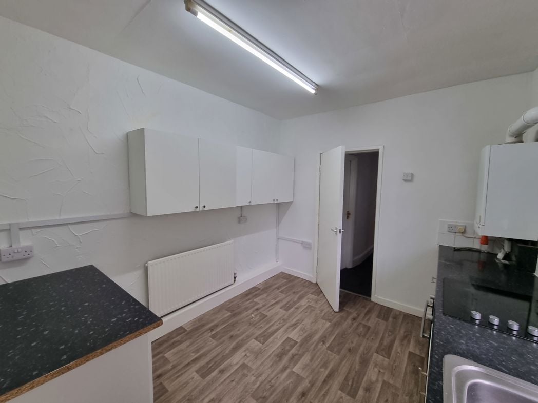 Property image 1 of 5
