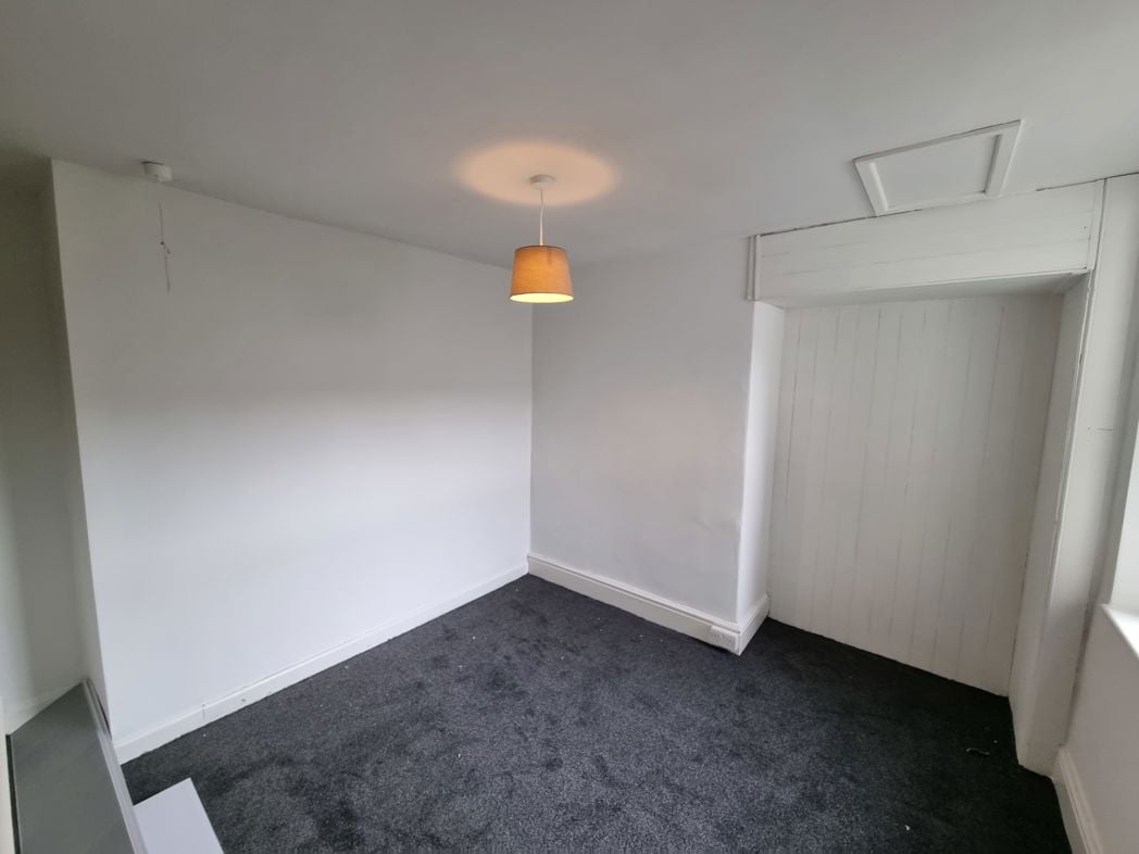 Property image 4 of 5