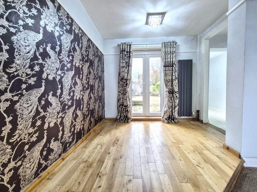 Property image 6 of 23