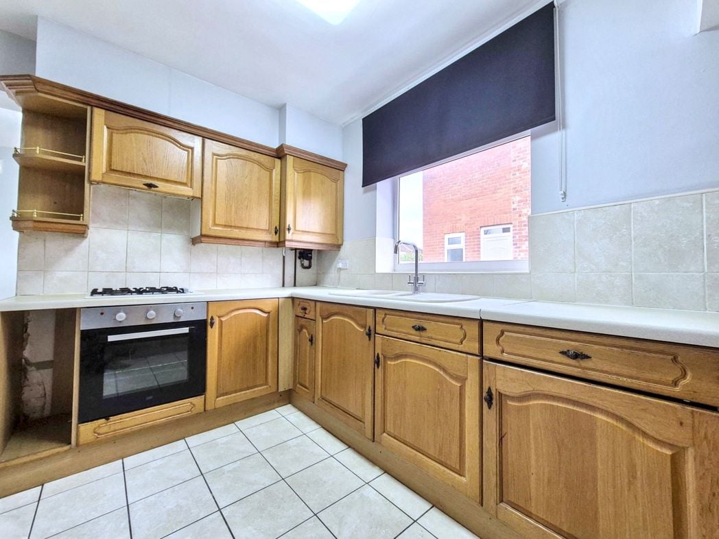Property image 8 of 23