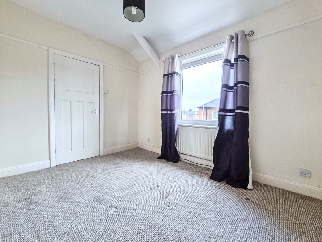 Property image 15 of 23