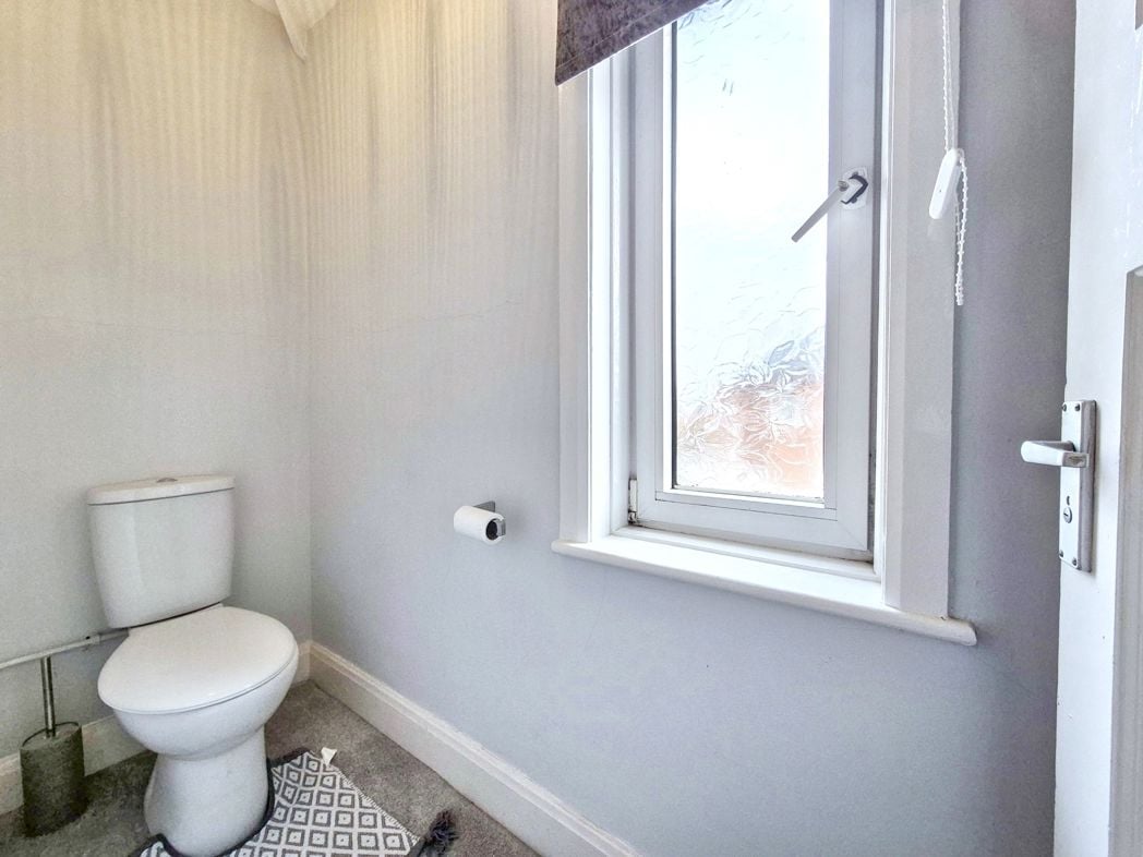 Property image 18 of 23