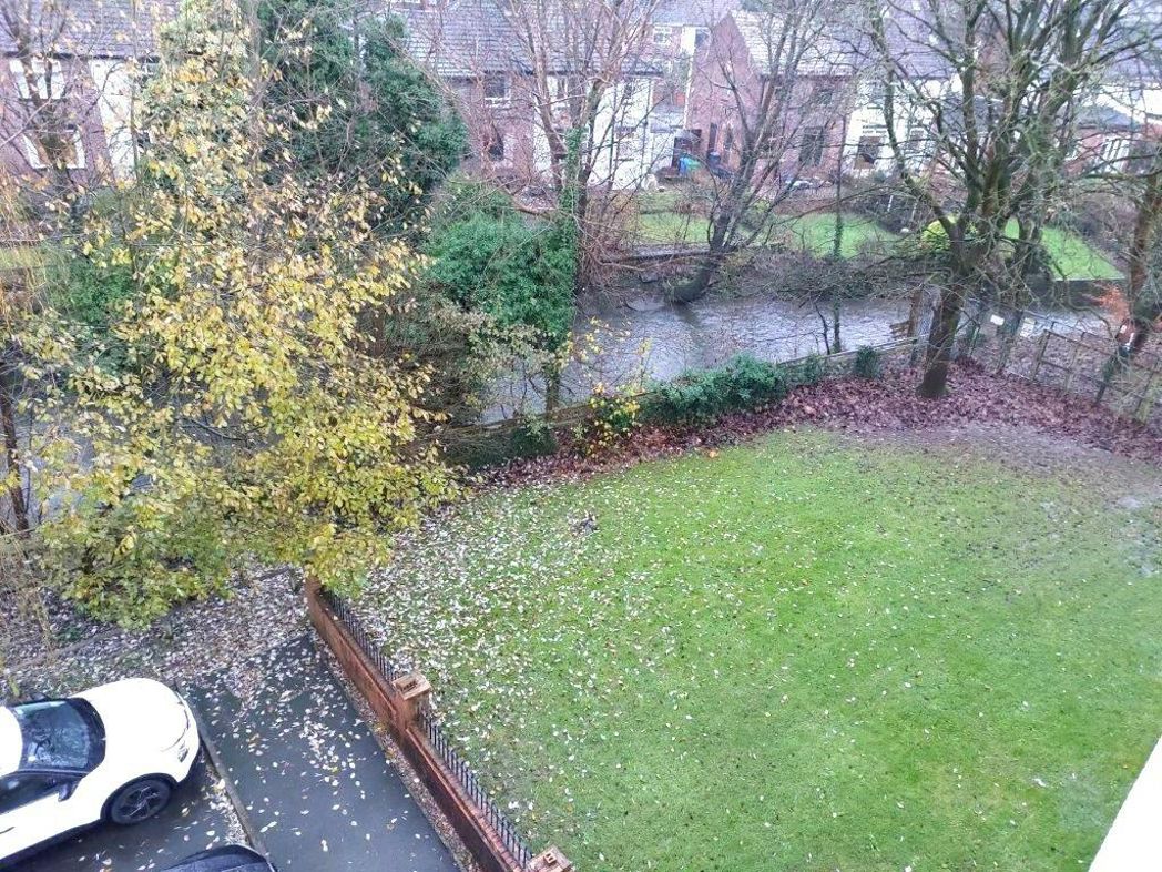 100, Manchester, Greater Manchester, M9 8FL