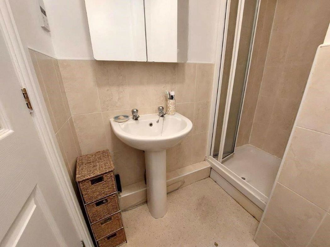 100, Manchester, Greater Manchester, M9 8FL