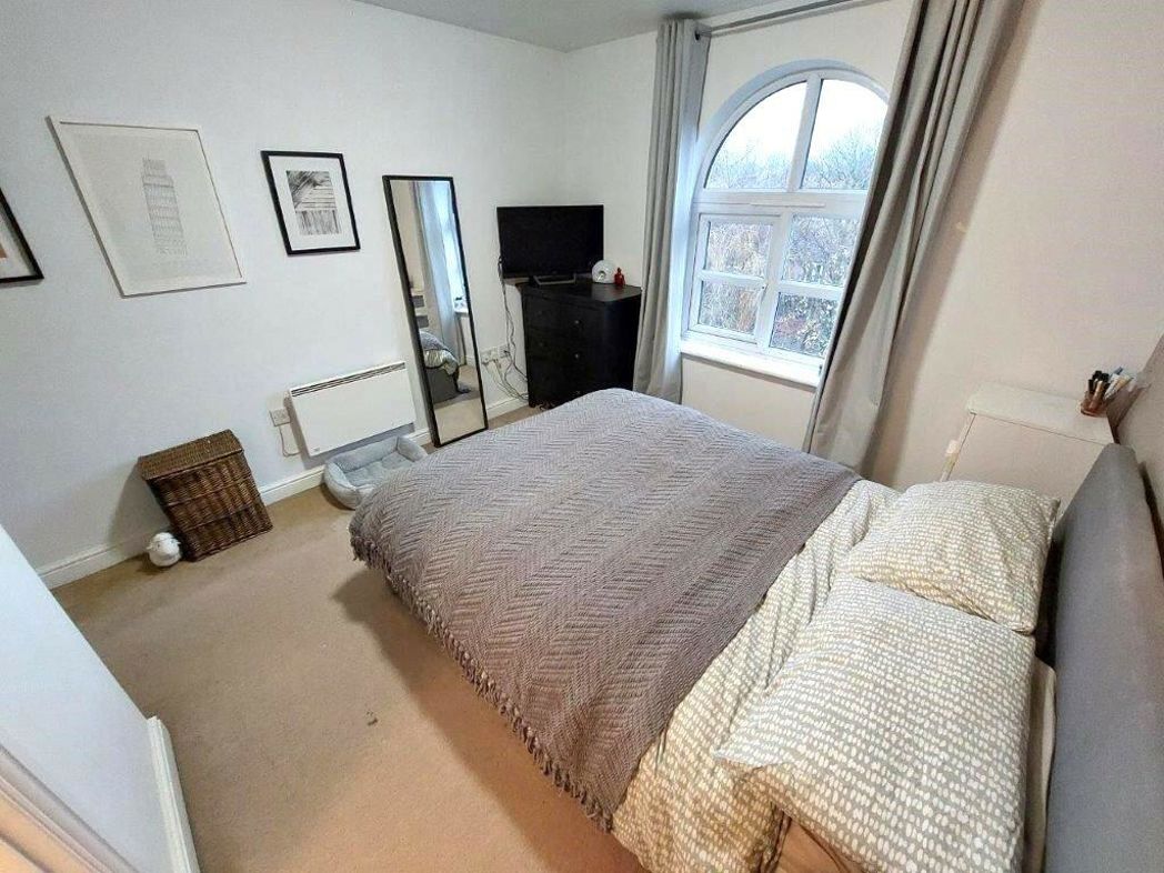 100, Manchester, Greater Manchester, M9 8FL