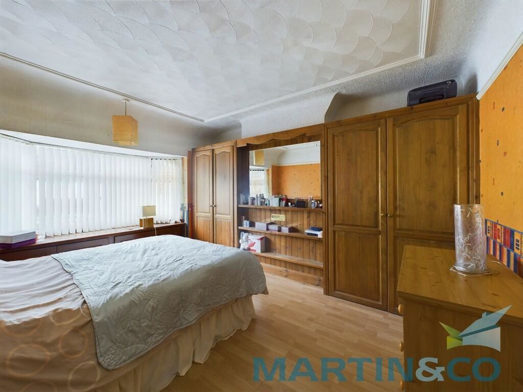 Property image 11 of 14