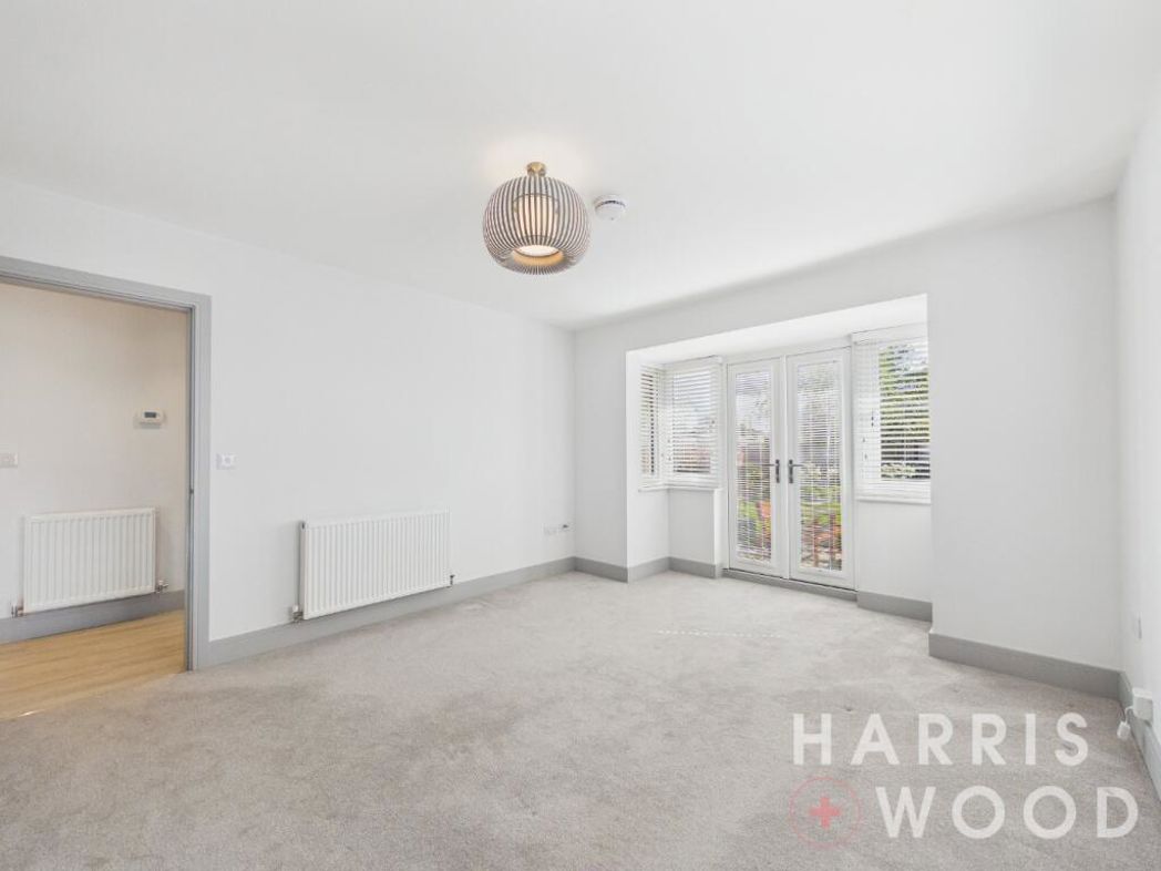 Property image 12 of 43