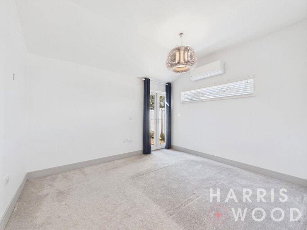 Property image 18 of 43