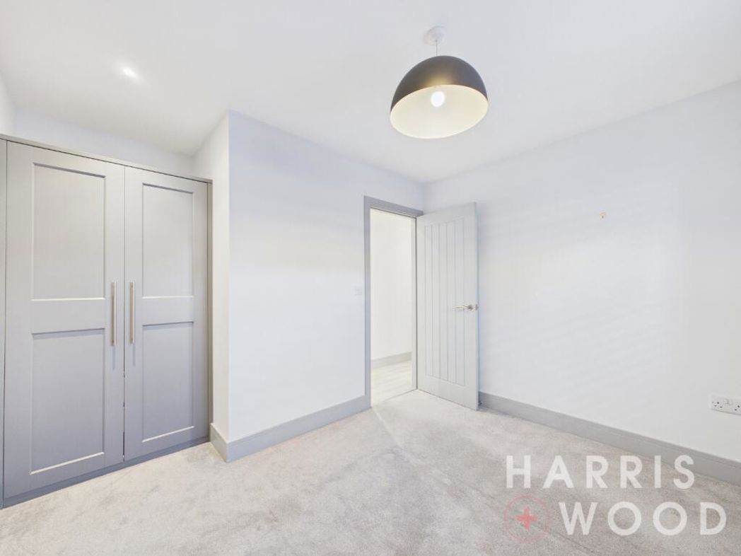 Property image 21 of 43