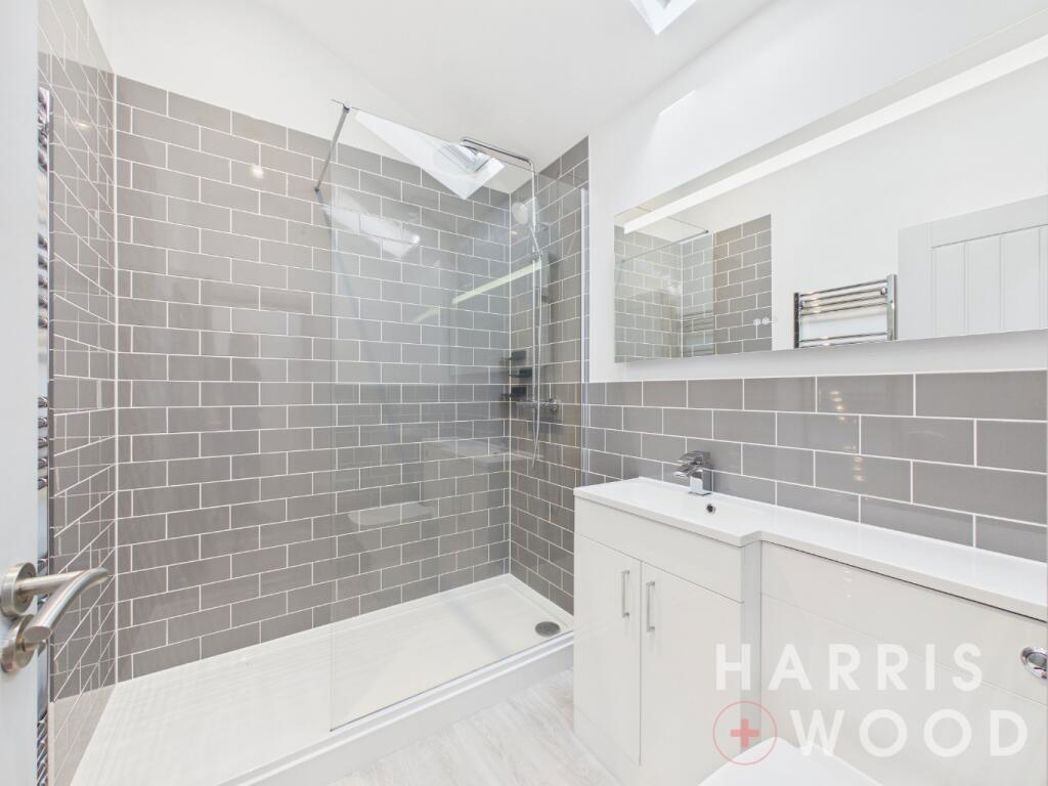 Property image 29 of 43