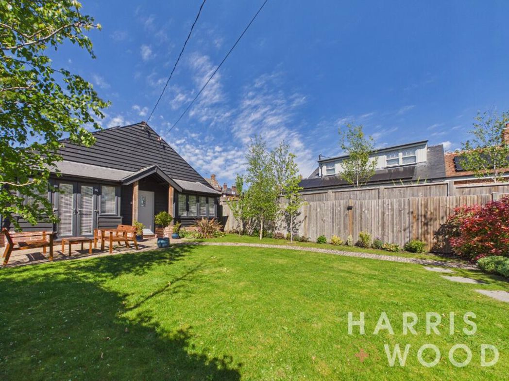 Property image 33 of 43