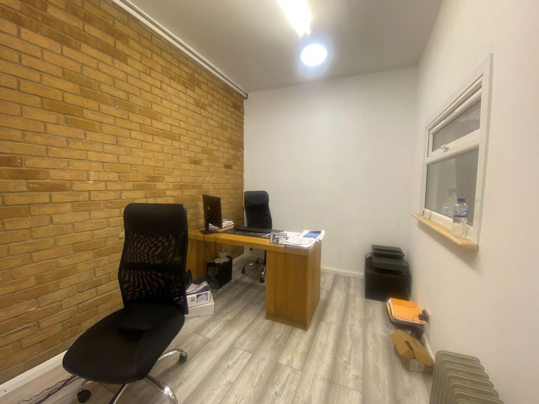 Property image 15 of 19